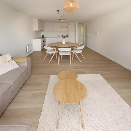 Apartamento Lovely In With Wifi *